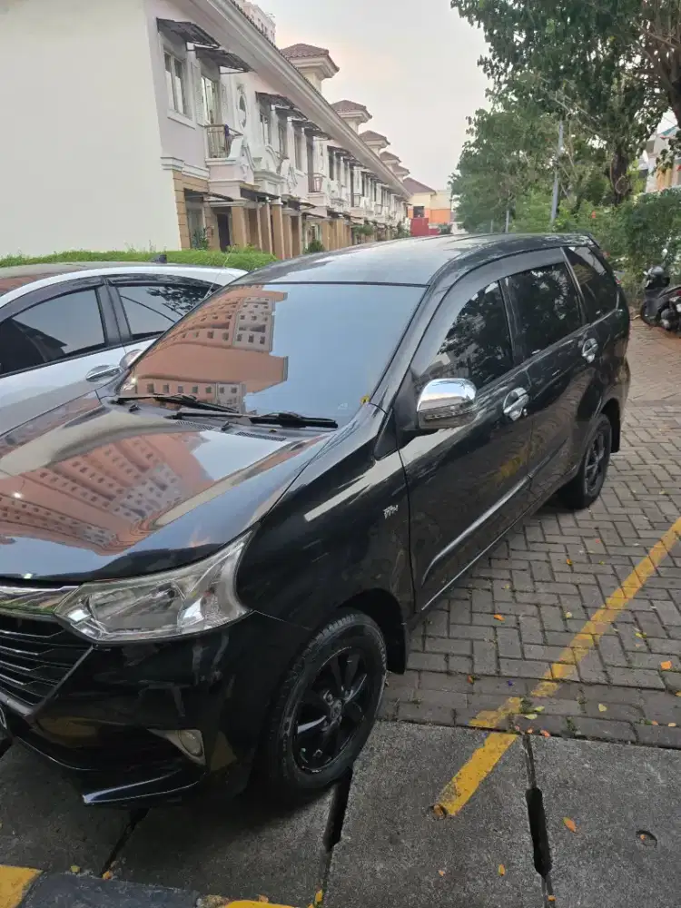 Toyota avanza G 1.3