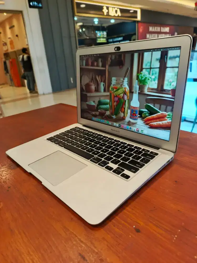Macbook Air 13 inch 2017