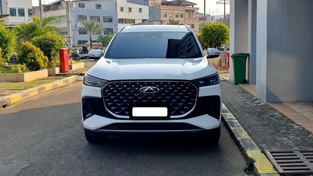 Km 9rb chery tiggo 8 csh premium turbo hybrid 2025 putih