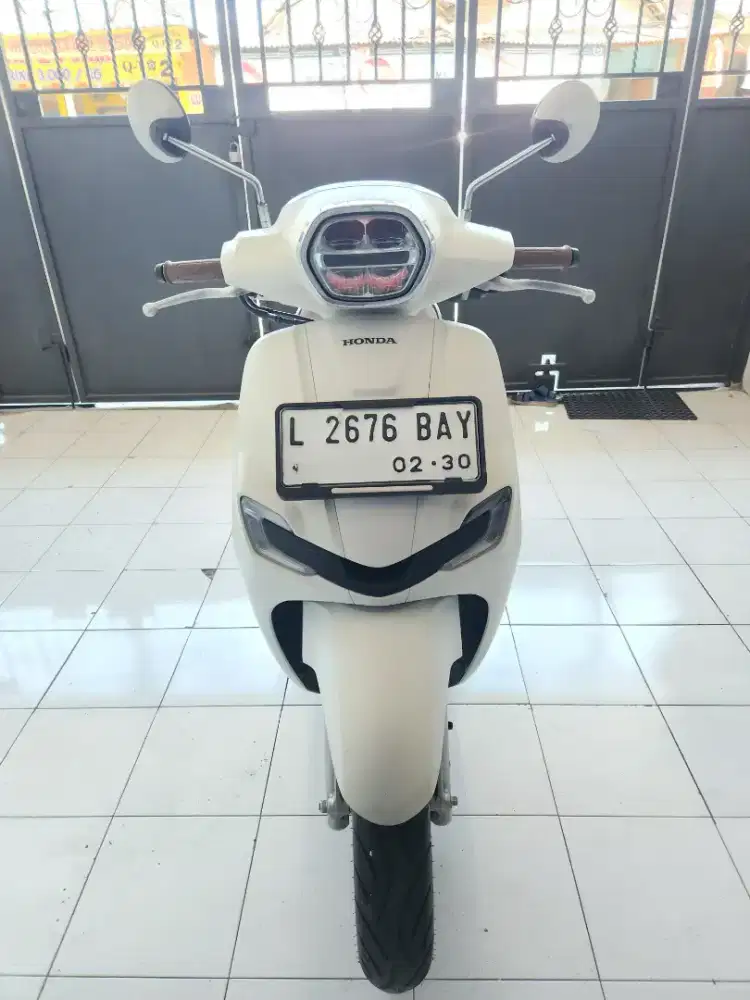 Honda new stylo 160 ABS 2025 km5rb iss remote putih mulus petemon sby