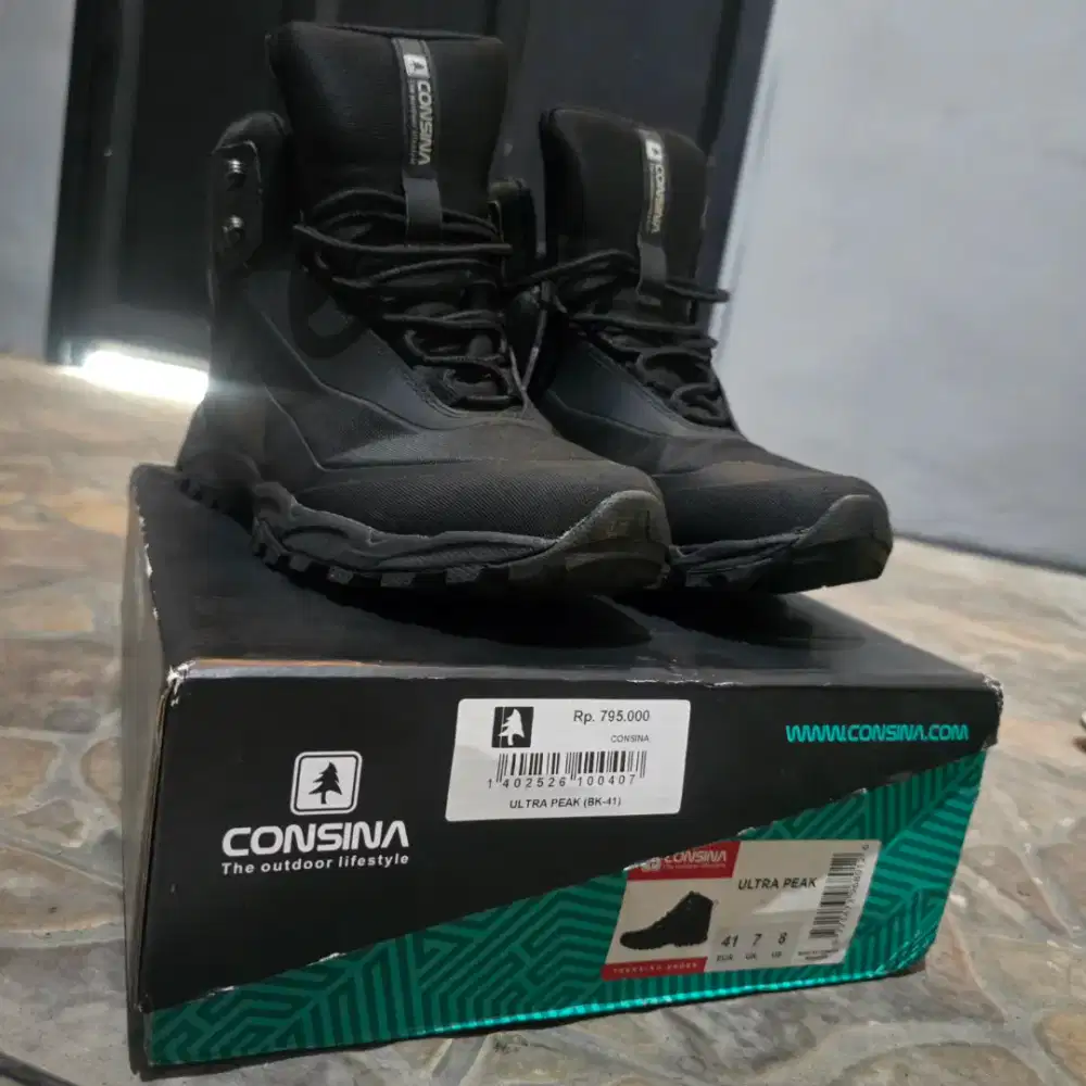 WTS Sepatu Gunung / Trekking CONSINA Ultra Peak  Full Black Size 41