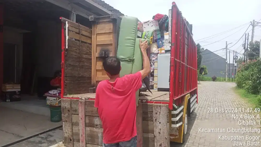 Sewa truk pindahan rumah aman nyaman dan terpercaya
