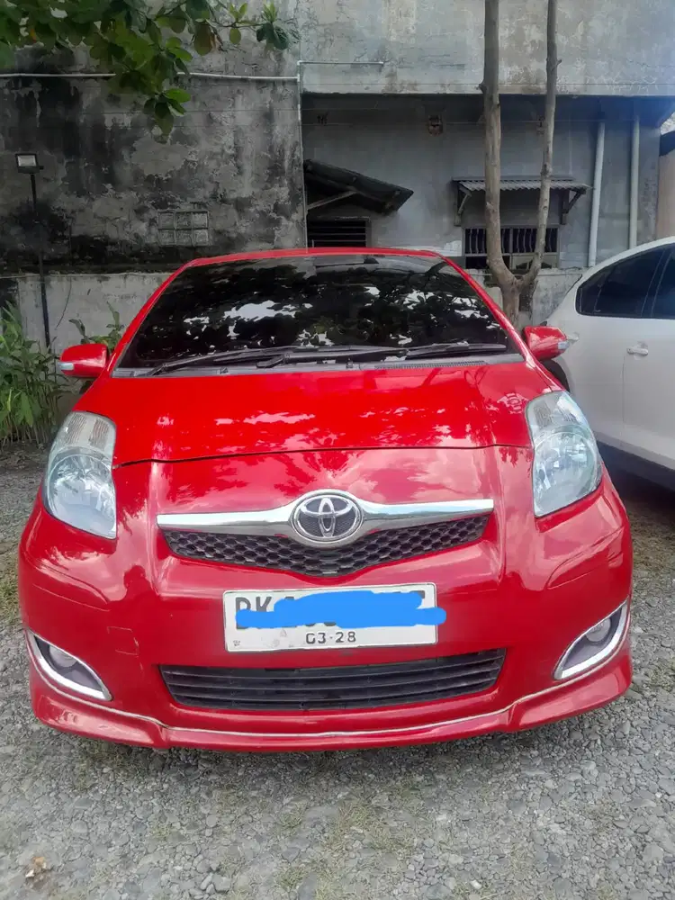 Toyota Yaris 2010 Bensin
