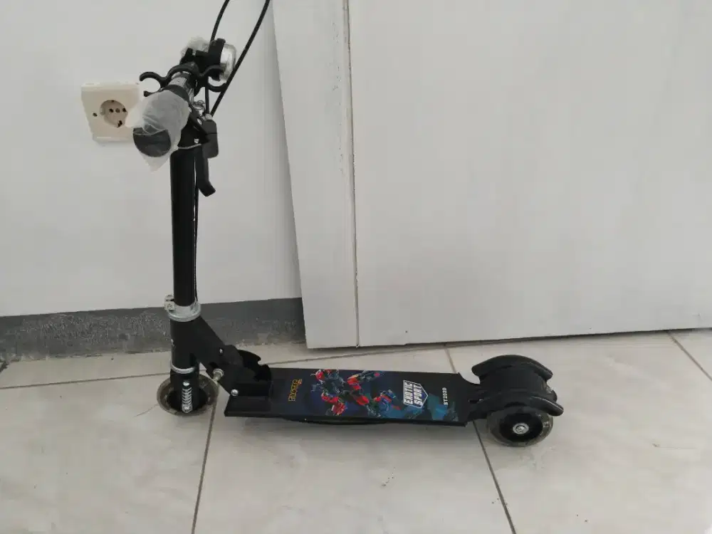 Dijual skuter bekas