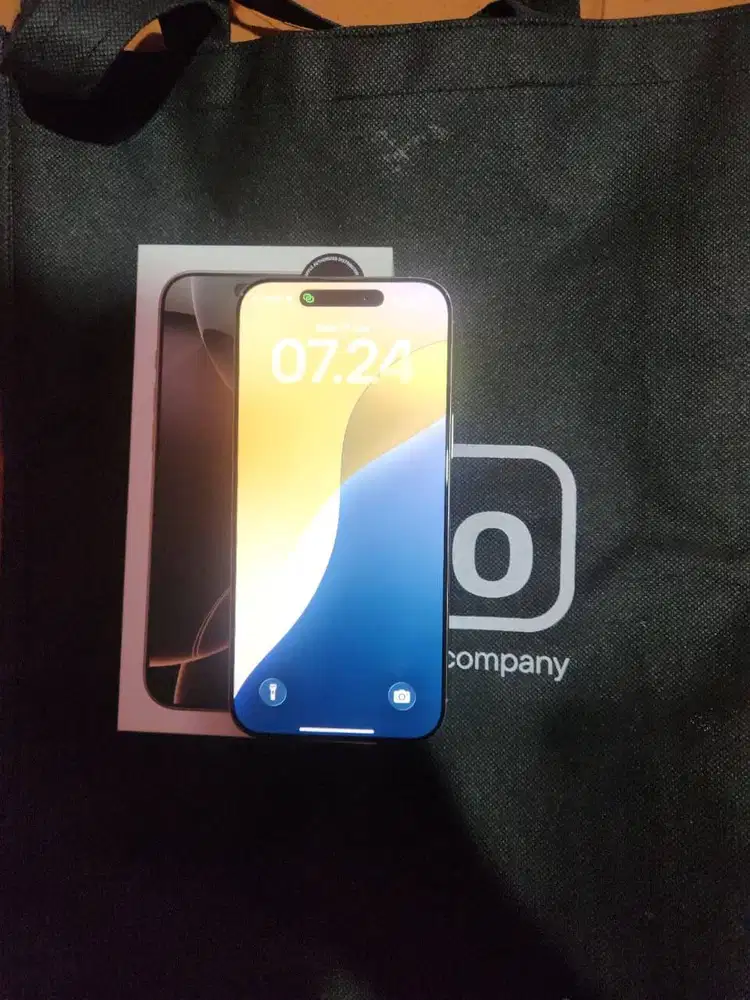 iPhone 16 Pro Max 512GB Like New BH 97% Garansi Resmi Blibli Sampai 20