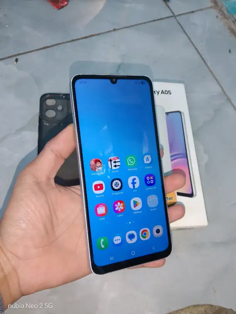 Samsung A05 4/64gb os 15 fullset orian normal