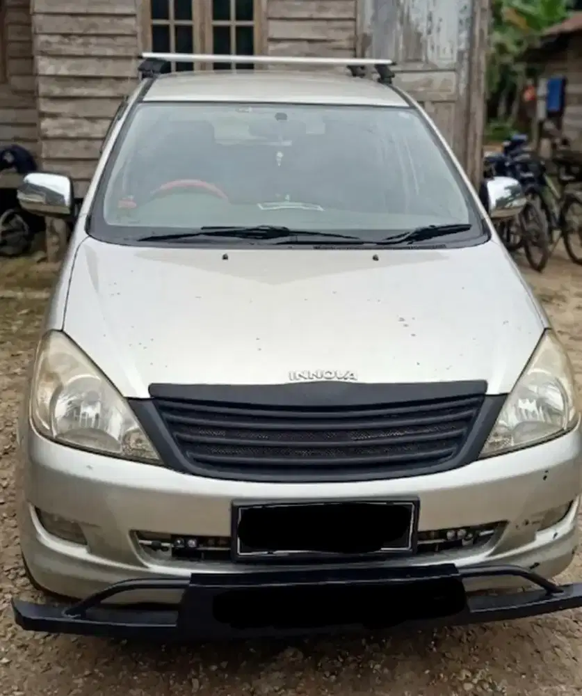Toyota Kijang Inova G 2005