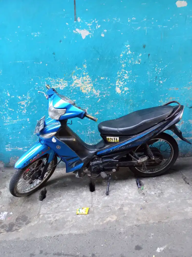 Jual motor Vega ZR tahun 2012 surat2 lngkp STNK BPKB faktur ada