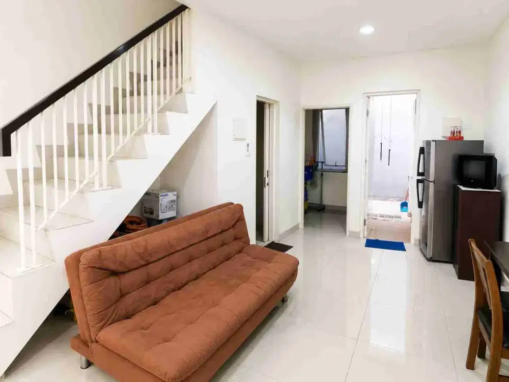 Disewakan rumah rapih siap huni semi furnish di Residence One-Bsd City