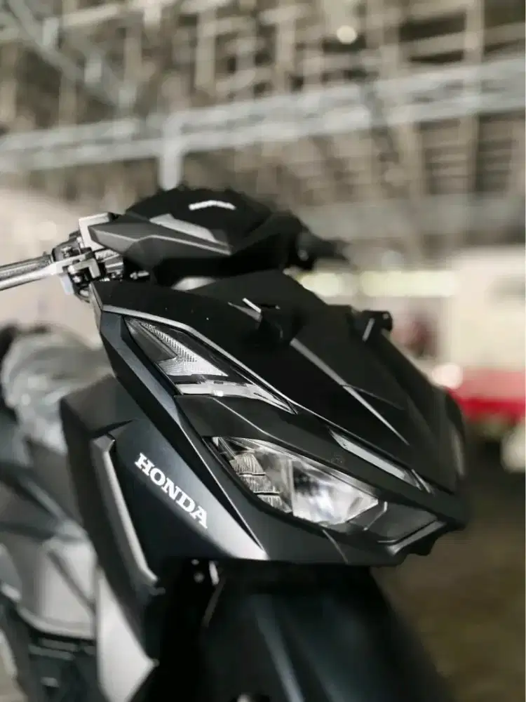 HONDA VARIO 125 ISS HITAM