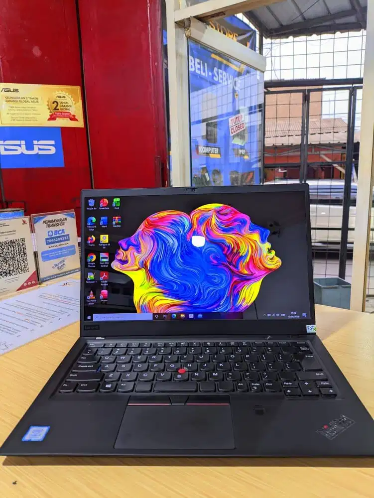 LENOVO THINKPAD X1 CARBON