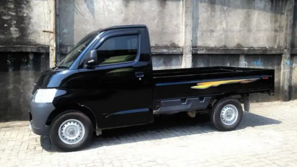 2023 DAIHATSU GRAN MAX PU 1.3 HITAM