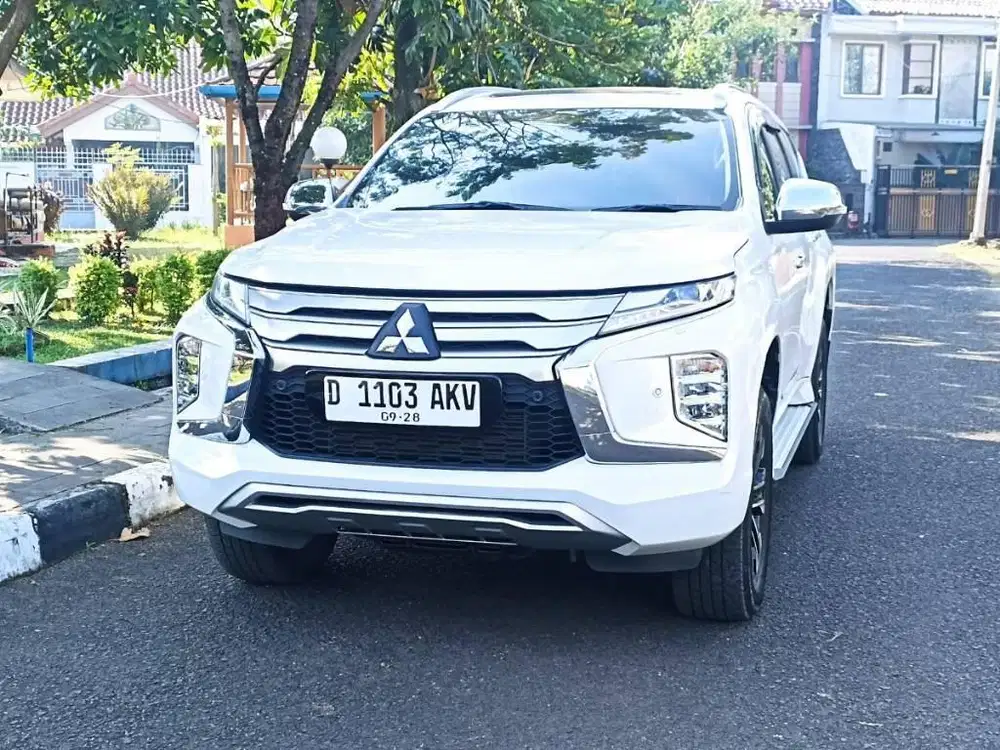 Pajero Dakar 2023 terawat dr tangan pertama