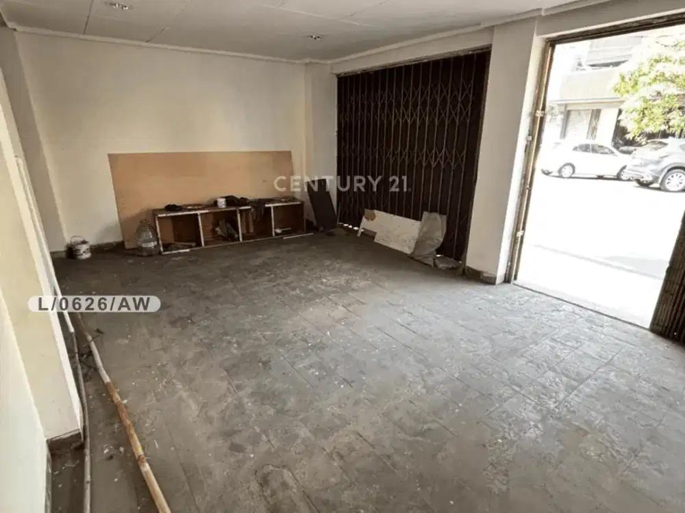 Dijual Ruko 3 Lantai Area Ramai Strategis Di Otista Kota Bandung