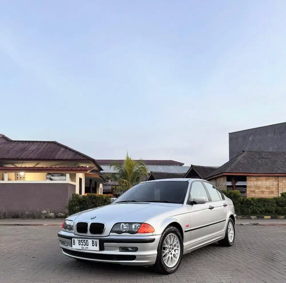 BMW E46 318i M43TU 2001 Bensin