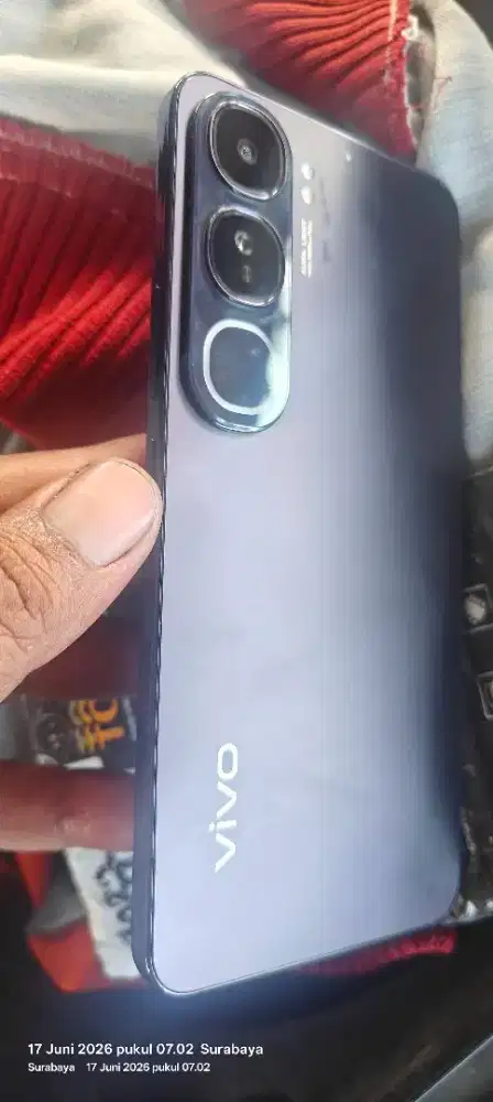Vivo y200 ram8/256