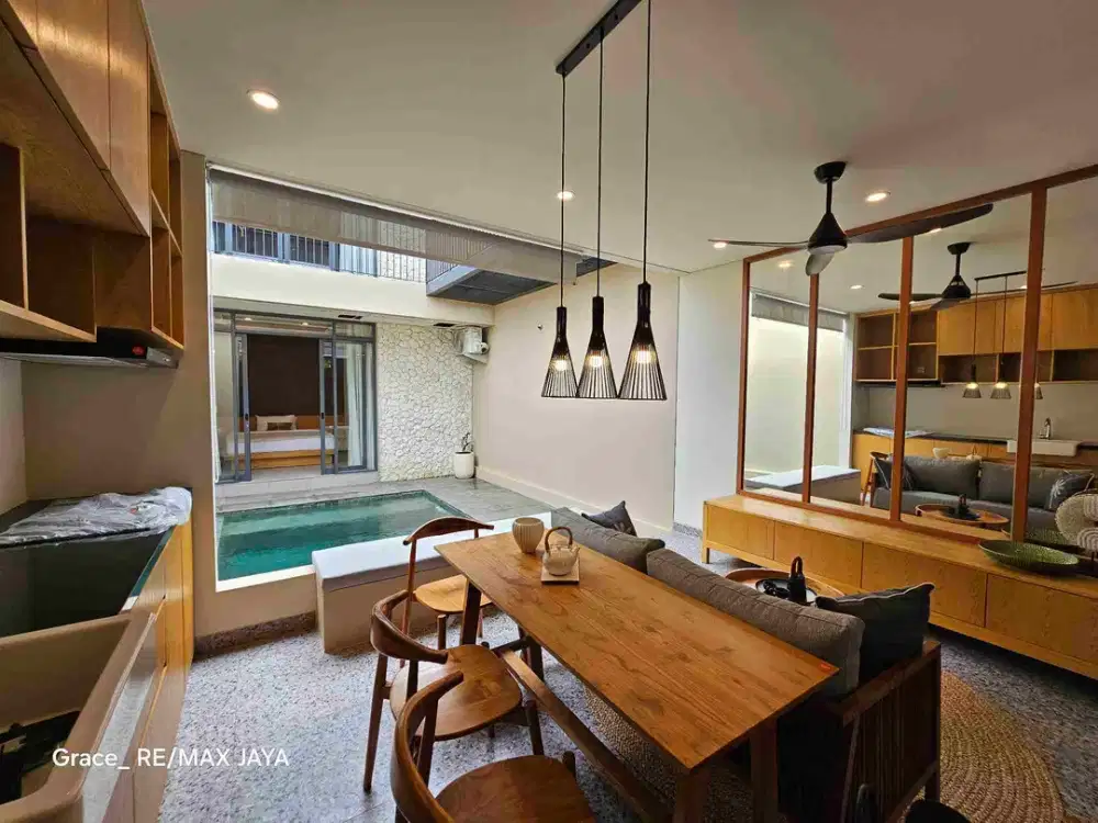 Luxurious 3 Bedroom Villa di Jimbaran, dekat Hotel Four Season