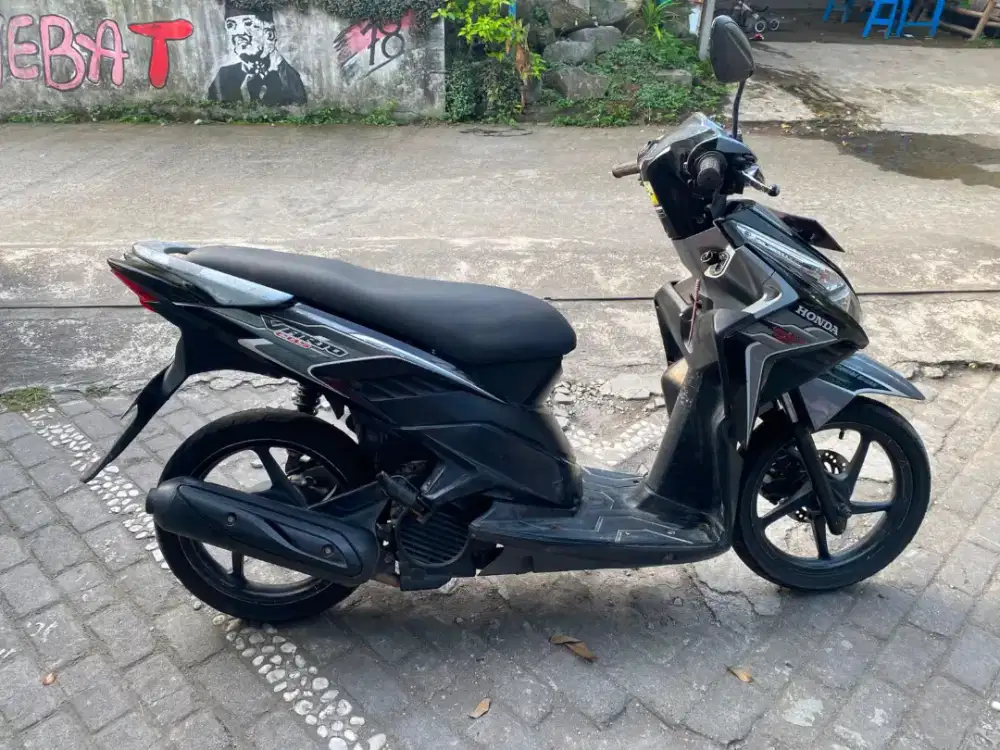 Vario techno tahun 2010 plat KT kaltim
