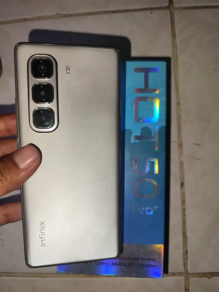 infinix hot 50 pro+ 8/256 layar lengkung  normal , mulus,