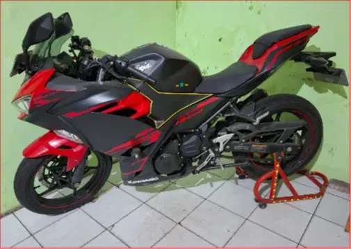 kawasaki ninja 250 yg menawan mulai pakai tahun 2020