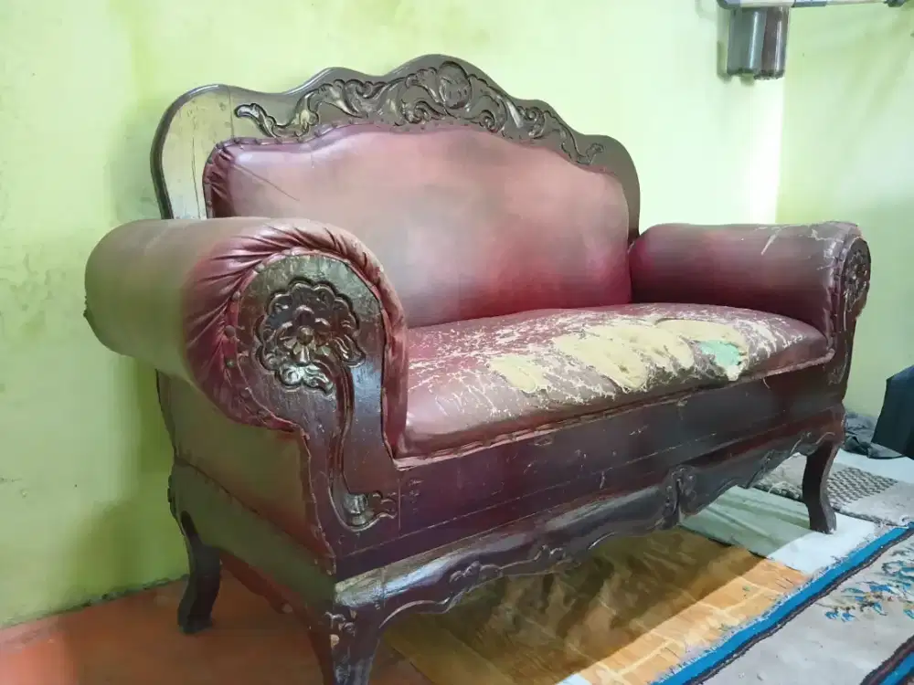 KURSI JATI BEKAS