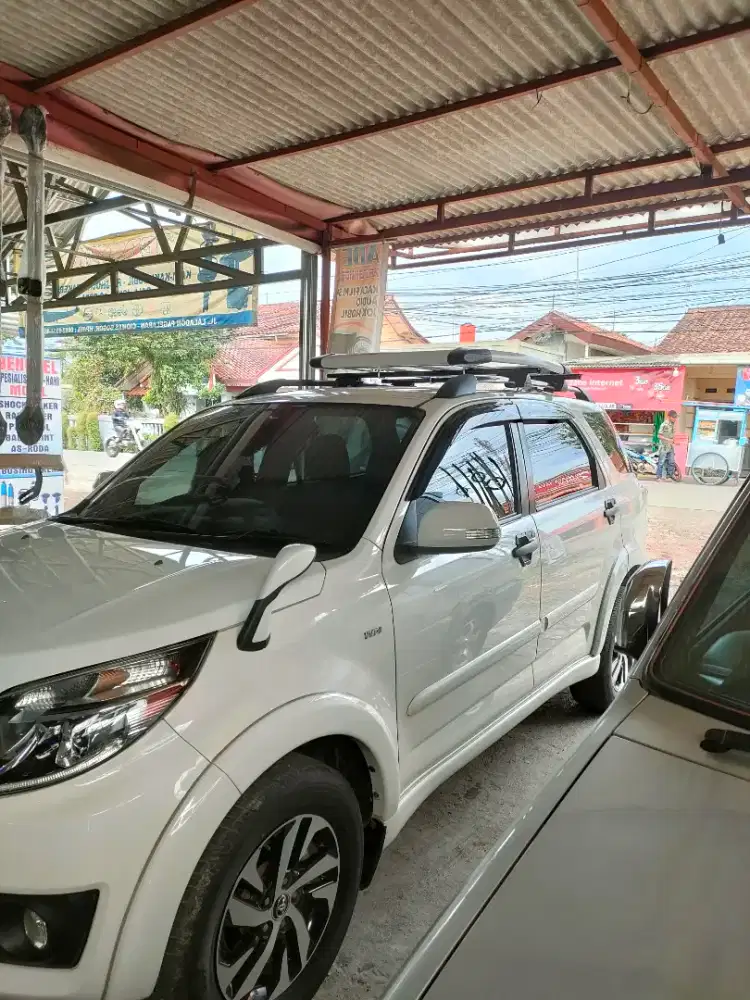 Dijual Toyota Rush 2015