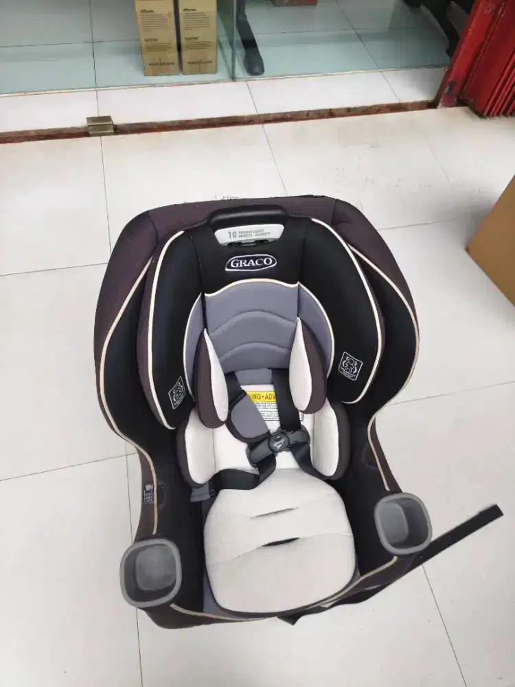 Baby car seat graco extend2 fit