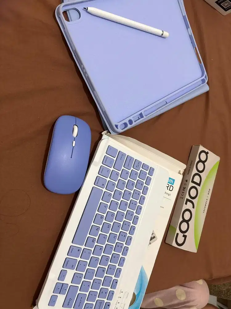 Perlengkapan Ipad keyboard,pen,mos