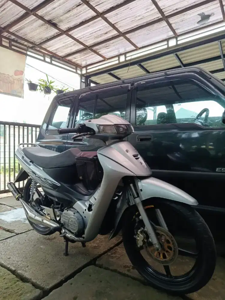Suzuki Tornado GS