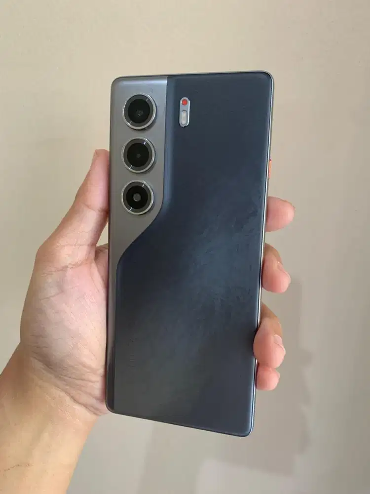 Tecno Camon 40 8/256 Garansi On