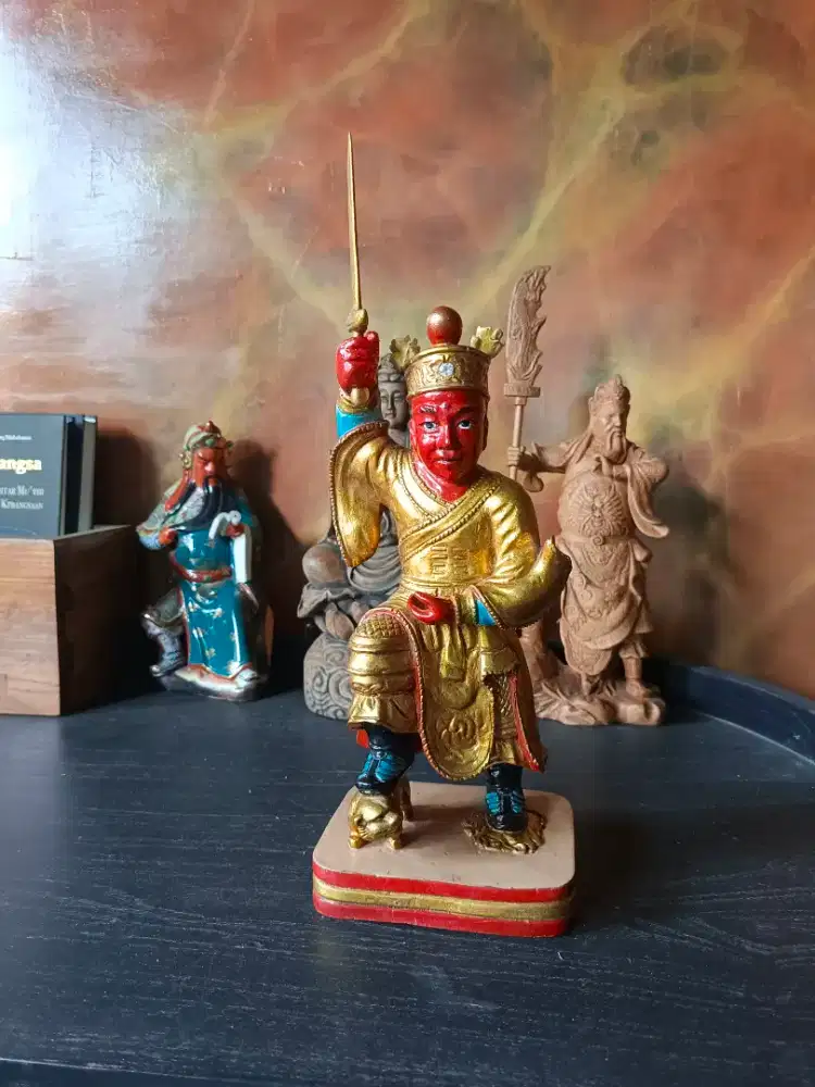Patung Dewa Kong Tek Cun Ong Kayu Jati