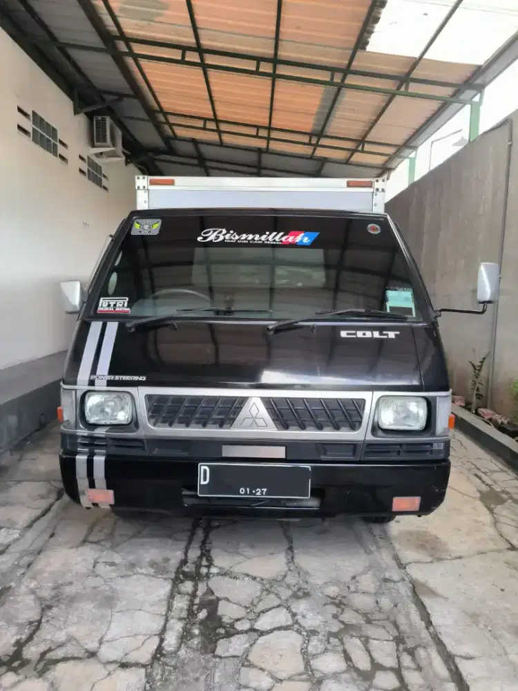 Mitsubishi l300