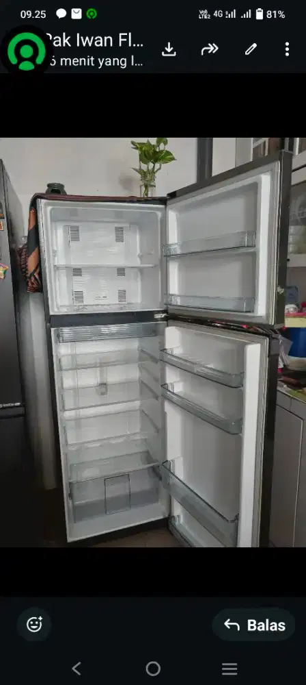 Kulkas Sanken 2 pintu kondisi bagus siap pakai