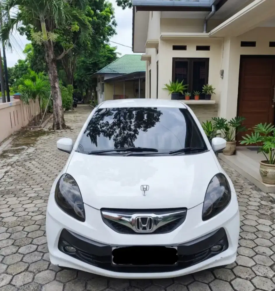 Honda Brio tahun 2015