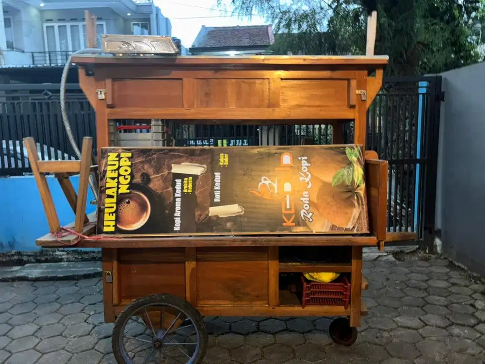 Di jual roda usaha
