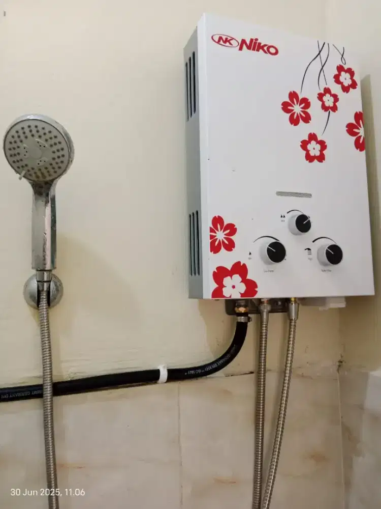 Pemanas Air Kamar Mandi Merk Niko