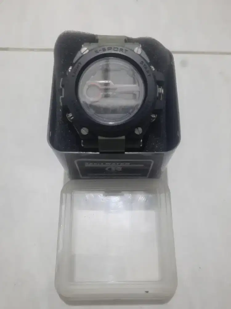 Jam tangan asli jual Bu aja