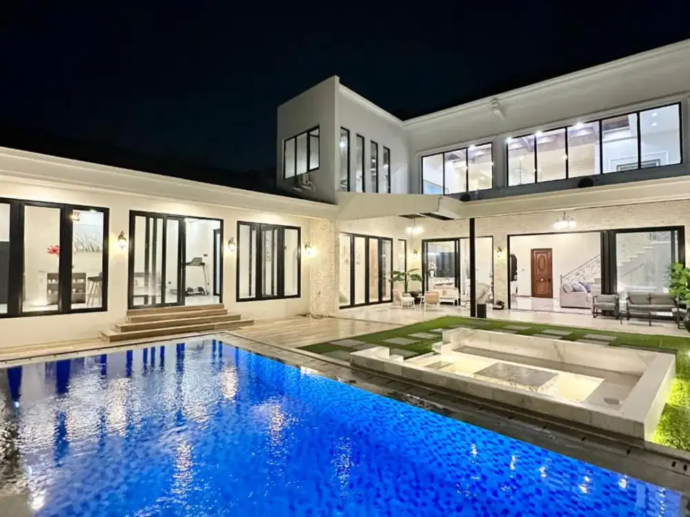 Rumah Mewah Full Furnished ada Swimming pool di Sektor 9 Bintaro Jaya