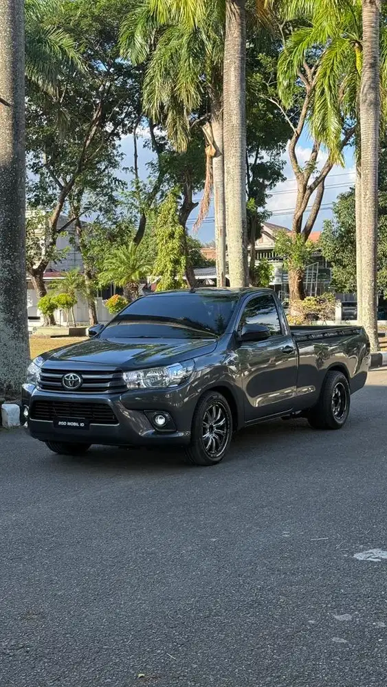 TOYOTA HILUX DSL SGL CABIN 4X2 MT 2021