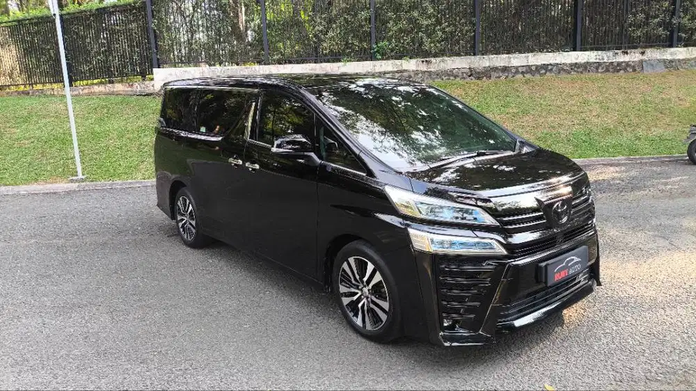 Toyota Vellfire G atpm 2018.