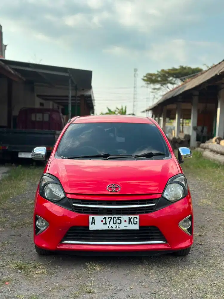 AGYA G MATIC 2015 MERAH