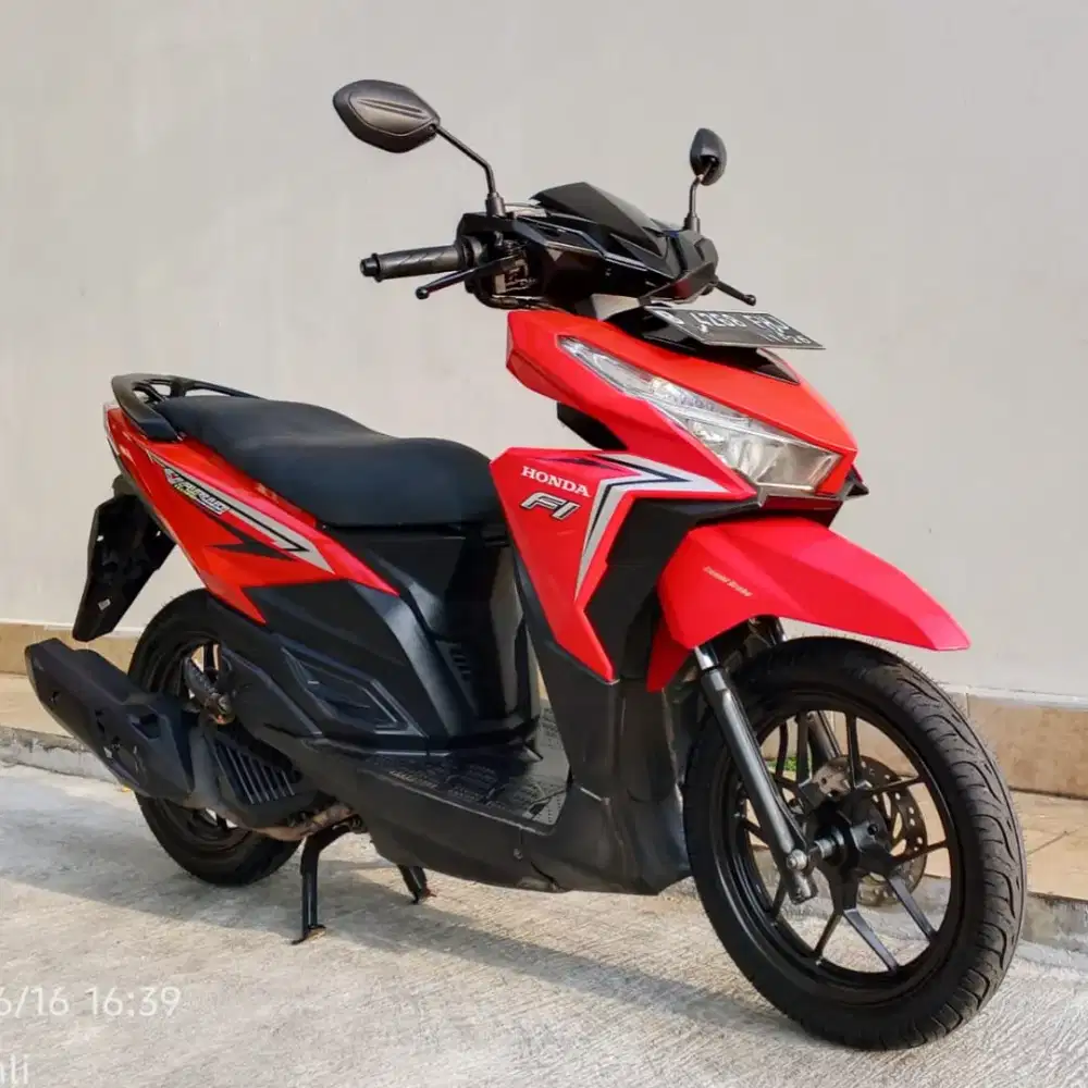 HONDA VARIO 125 LED CBS ISS TAHUN 2016 CASH KREDIT MURAH DP 1.4