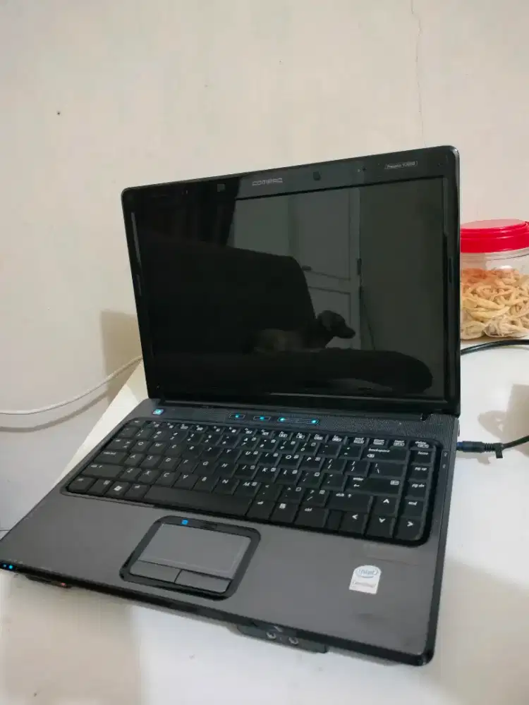 Laptop compaq presario v3000 cod jatimakmur
