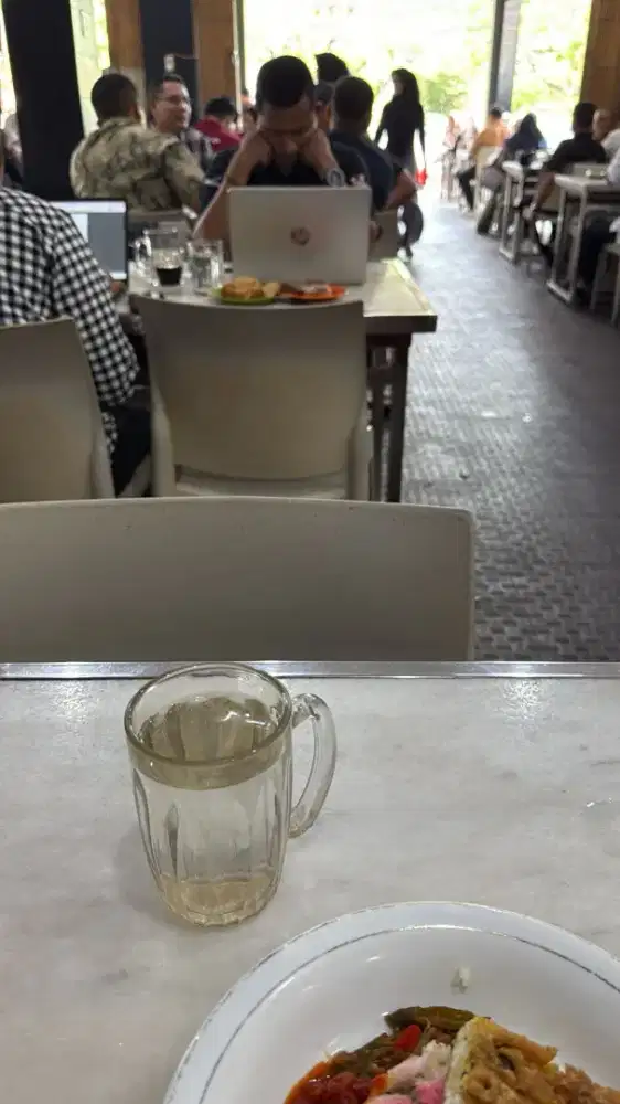 Kerja kantor notaris