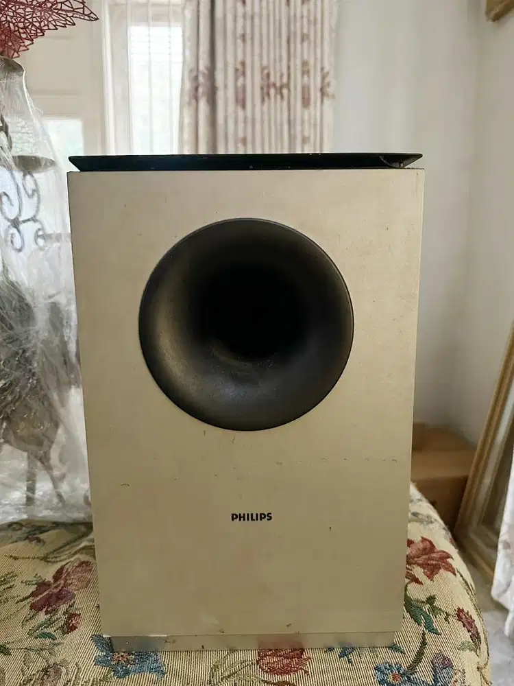 subwoofer aktif philips