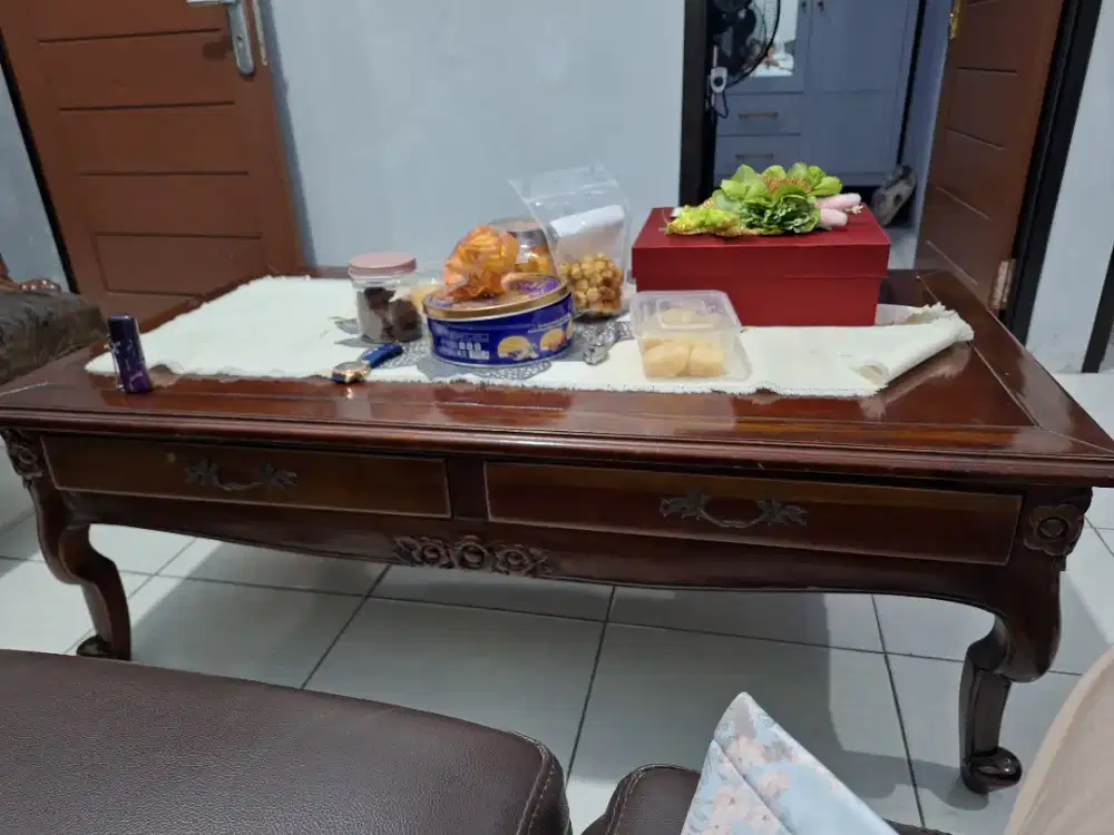 Meja tamu 4 laci kayu jati
