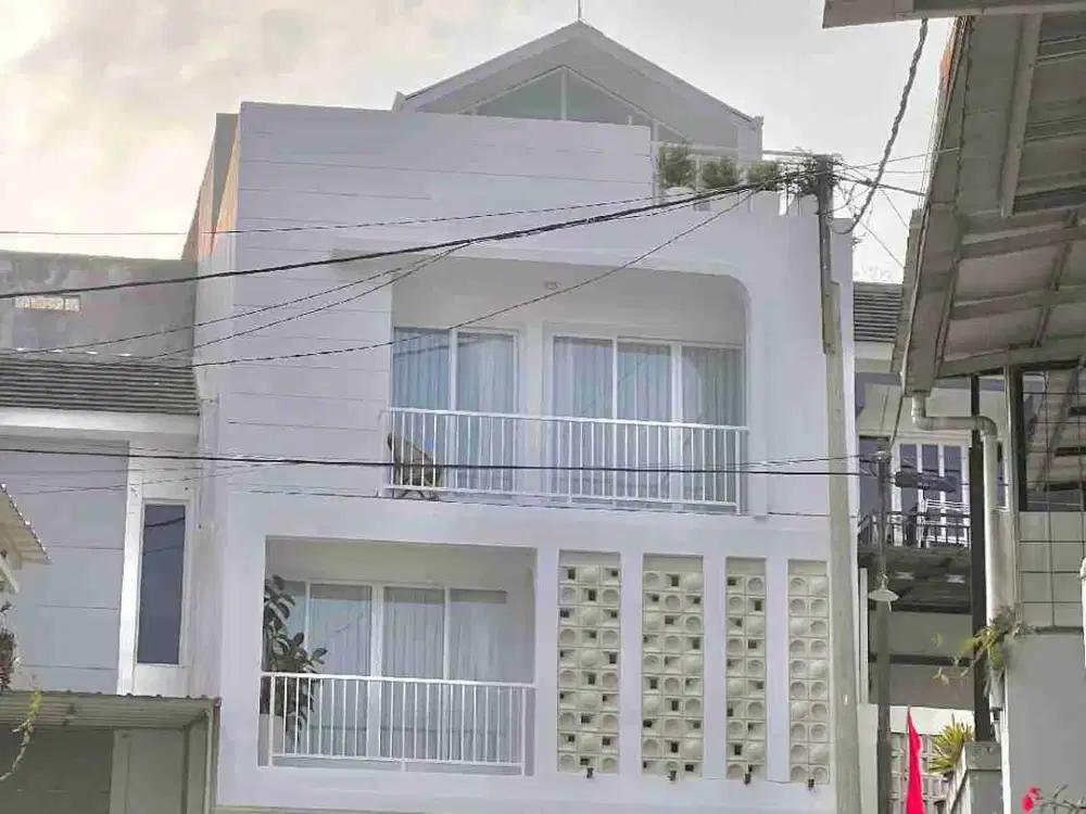 DIJUAL RUMAH NYAMAN HARGA MURAH MERIAH MEGA REGENCY, NEGO