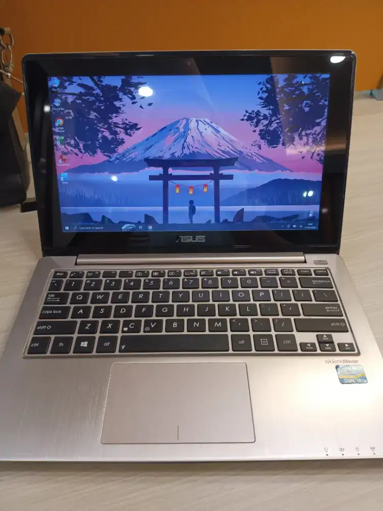 ASUS Vivobook Slim intel core i3