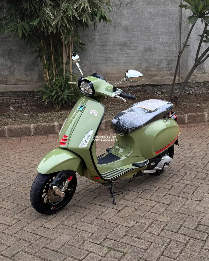 JUAL MURAH VESPA SPRINT S 150 iGET ABS FACELIFT 2022 MULUS