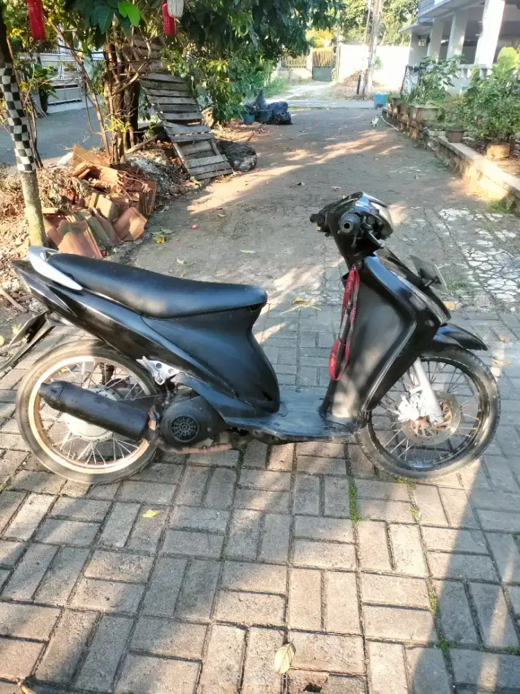 Dijual Suzuki Spin 2008